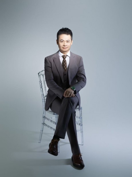 张海心,男,1980年09月26日出生,毕业于上海市华东政法大学。2005年通过国家司法考试并取得法律职业资格,2006年取得律师资格开始执业,执业证号16201200610321972。现任甘肃赛莱