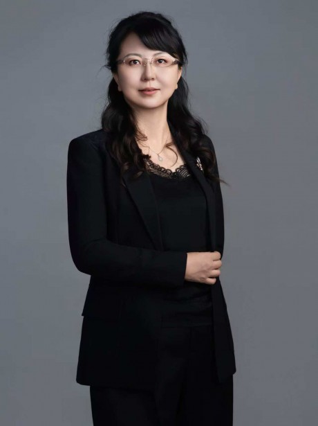 郭艳芬律师,女,现担任甘肃赛莱律师事务所合伙人。